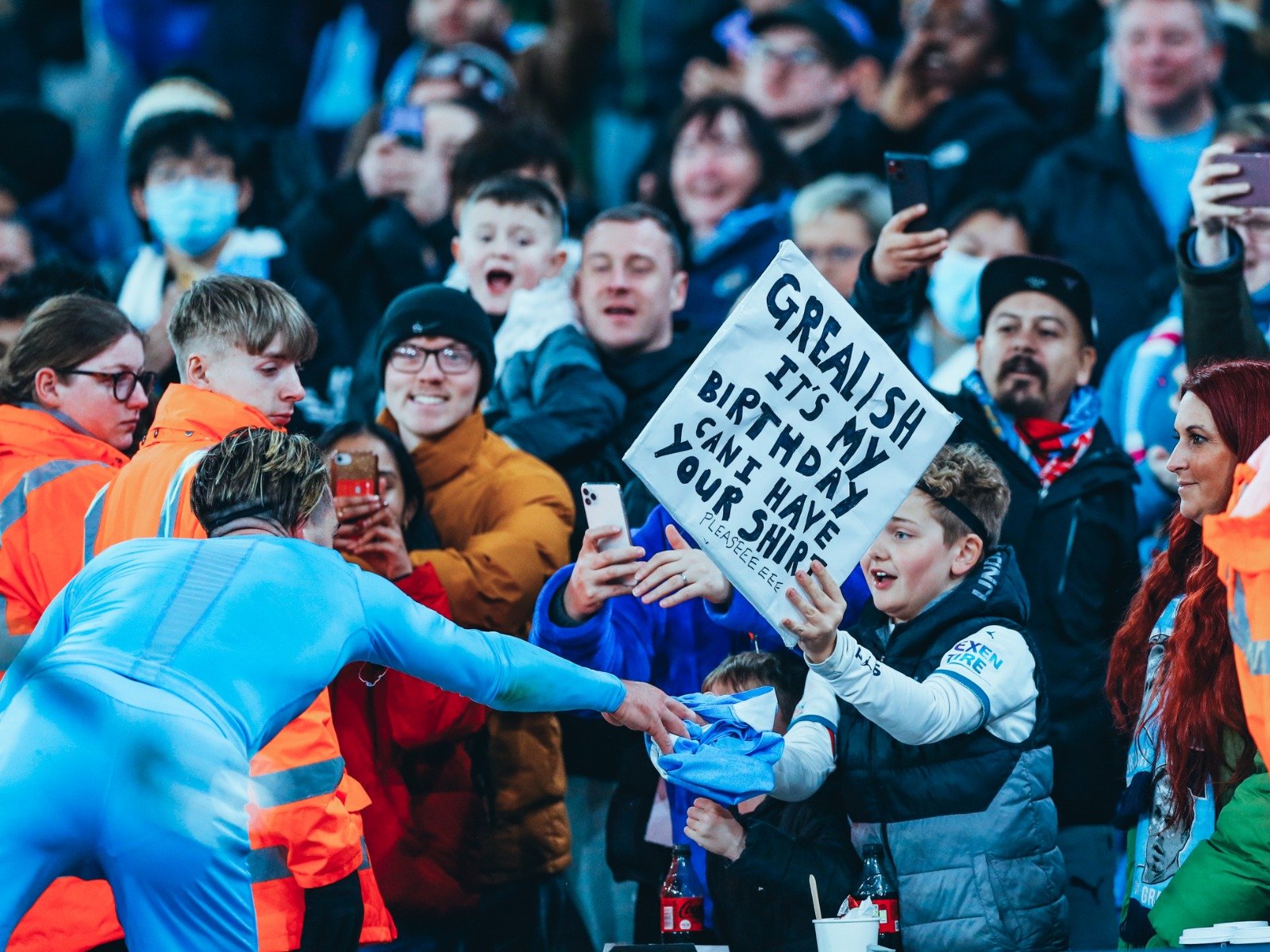 场上保持镇 场上保持镇