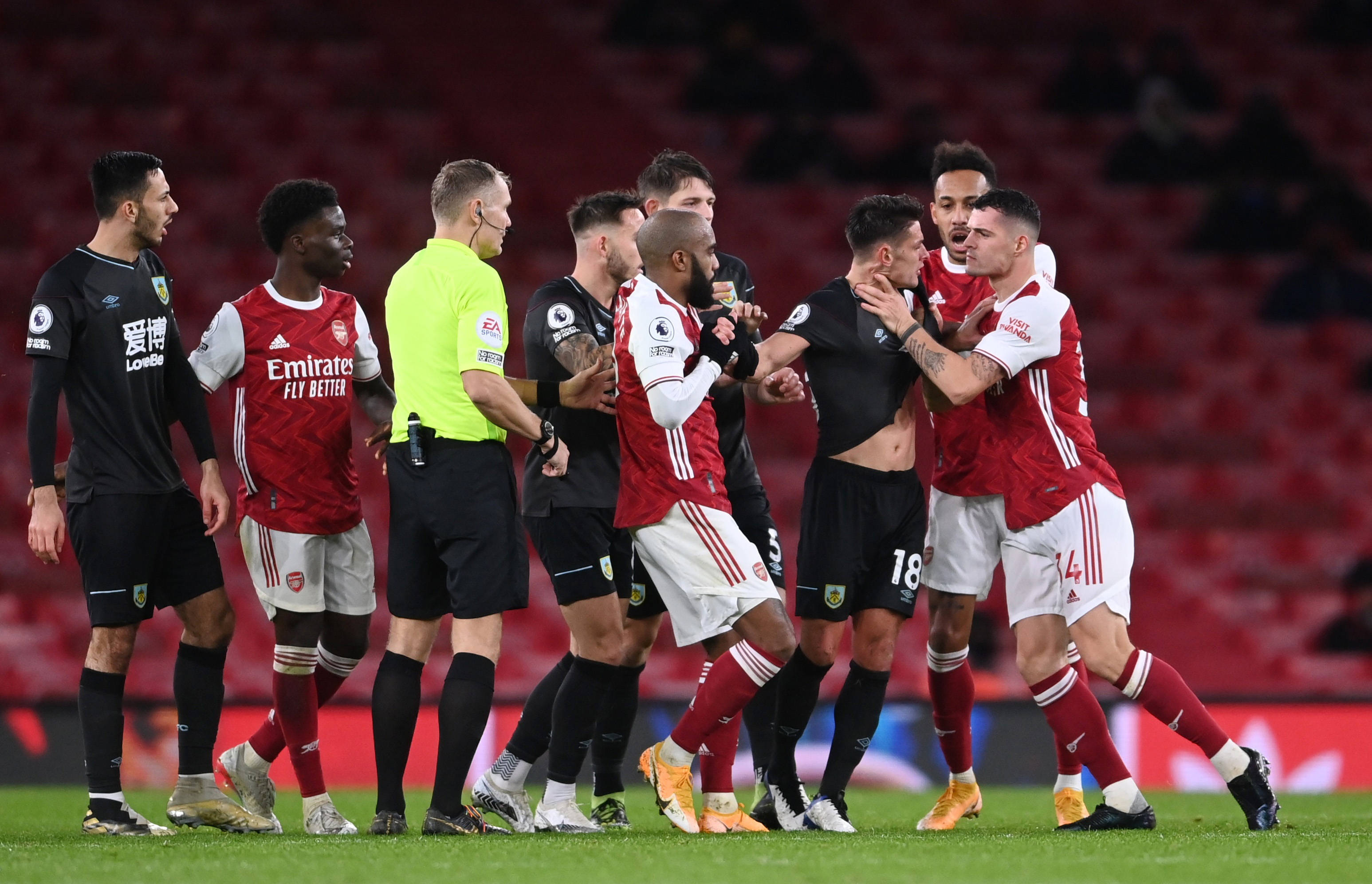 1掀翻曼联 1掀翻曼联